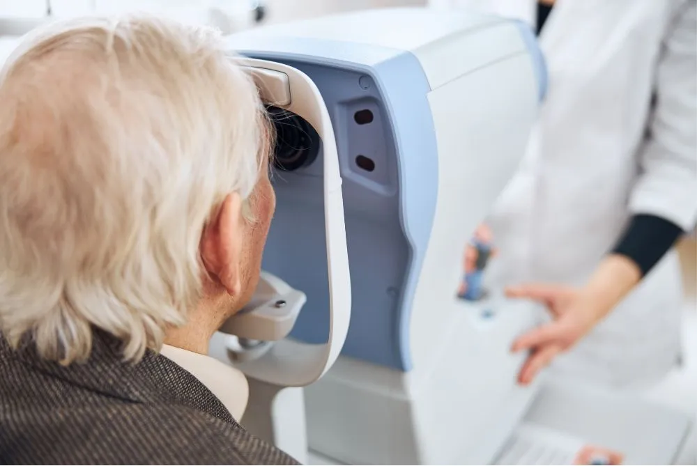 Tonometrias de Sopro (sem contato) e Goldmann | COH